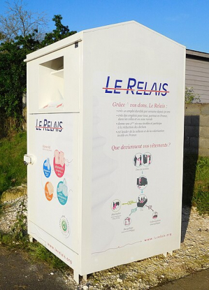 Le_Relais_container_in_France.jpg